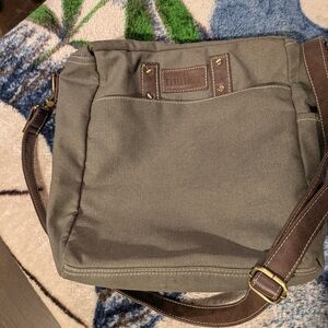 Maika Grey Messenger Bag
